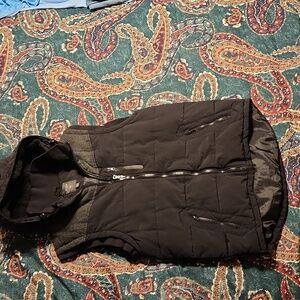 GUESS Men's Puffer Vest